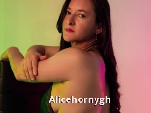 Alicehornygh