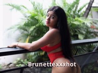 Brunettexxxhot