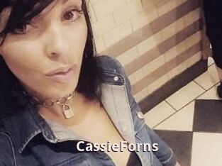 Cassie_Forns