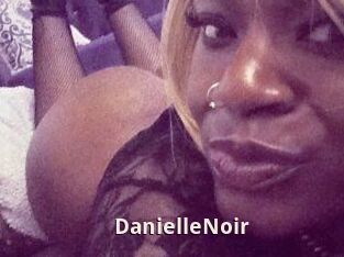 DanielleNoir