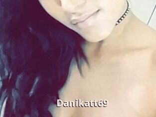 Dani_katt69