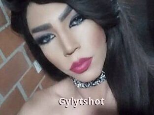 Gyly_ts_hot