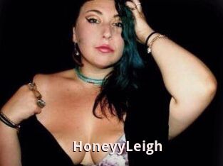 HoneyyLeigh
