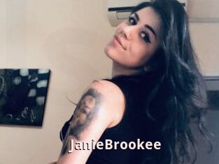 JanieBrookee