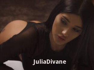 JuliaDivane