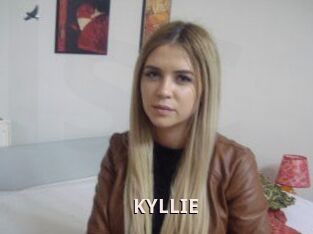 KYLLIE_
