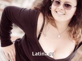 Latina_69