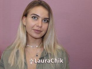 LauraChik