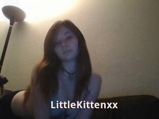 LittleKittenxx