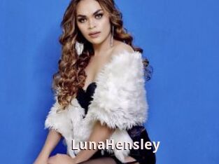 LunaHensley