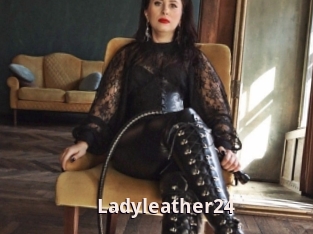 Ladyleather24