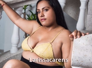 Larissacarens