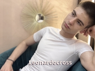 Leonardocross