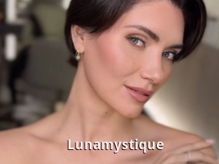 Lunamystique