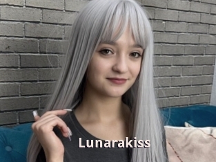 Lunarakiss