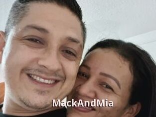 MackAndMia