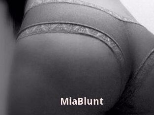 MiaBlunt