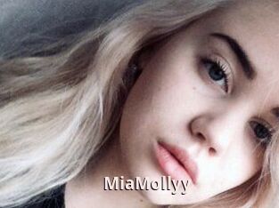 MiaMollyy