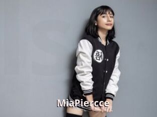 MiaPiercce