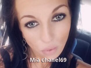 Mia_chanel69