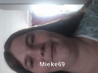 Mieke69