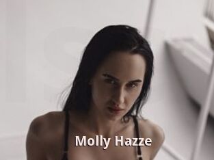 Molly_Hazze