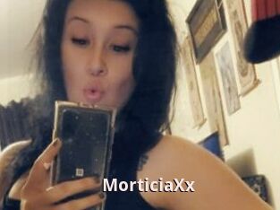 MorticiaXx
