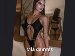 Mia_damms