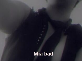 Mia_bad