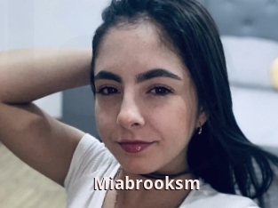 Miabrooksm