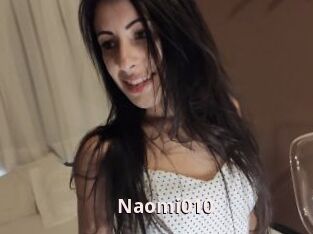 Naomi010