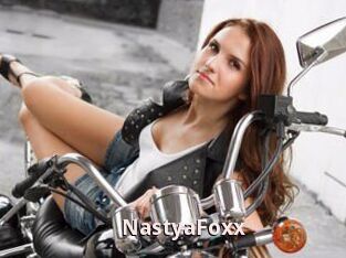 NastyaFoxx