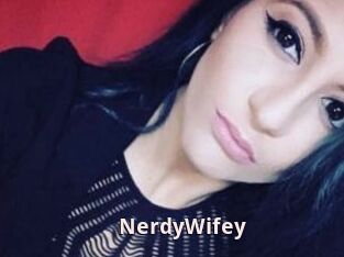 NerdyWifey