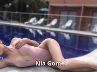 Nia_Gomez