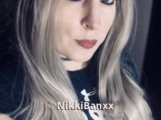 NikkiBanxx