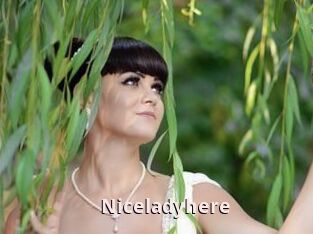 Niceladyhere