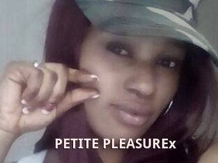 PETITE_PLEASUREx