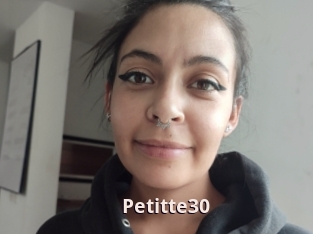 Petitte30