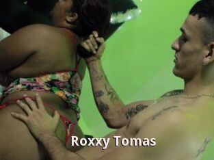 Roxxy_Tomas