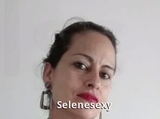 Selenesexy