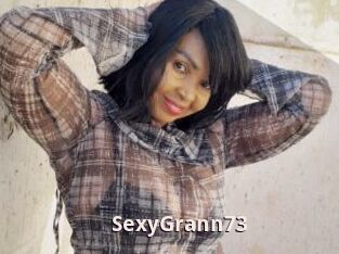 SexyGrann73