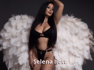 Selena_hott