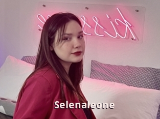 Selenaleone