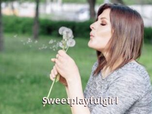 Sweetplayfulgirl