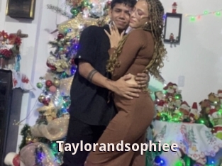 Taylorandsophiee