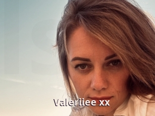Valeriiee_xx
