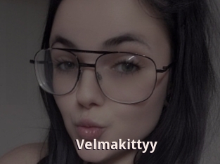 Velmakittyy