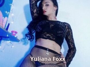 Yuliana_Foxx
